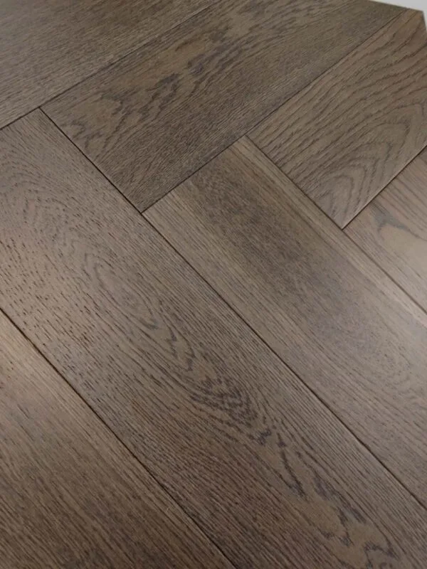 Chevron Chestnut